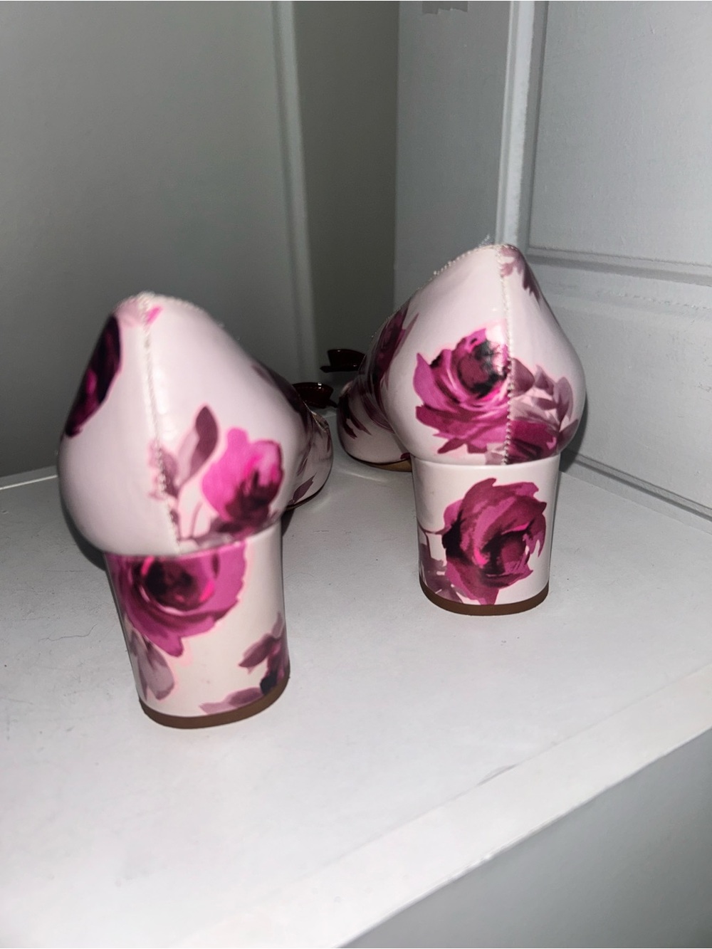 Kate Spade Floral Bow Block Heel Pumps Made in Italy Size 6.5 - Picture 2 of 10